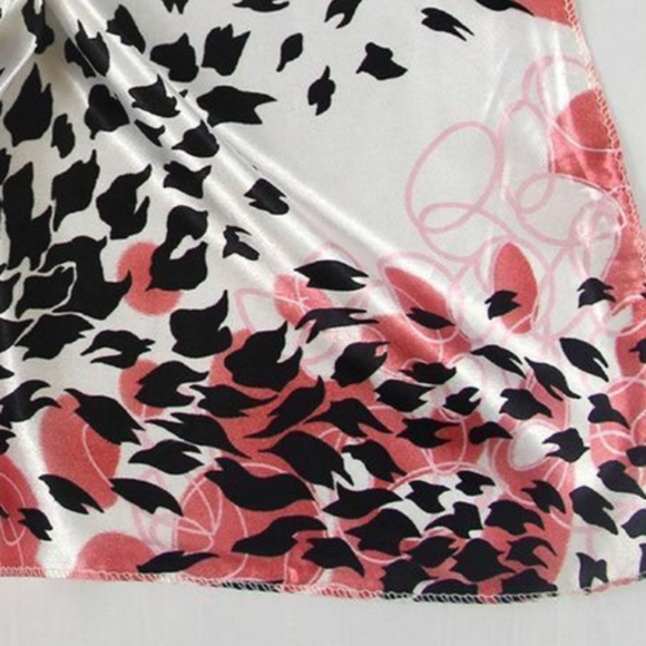 White Satin Pink Black Print Bandanna Handkerchief - Picture 2 of 5
